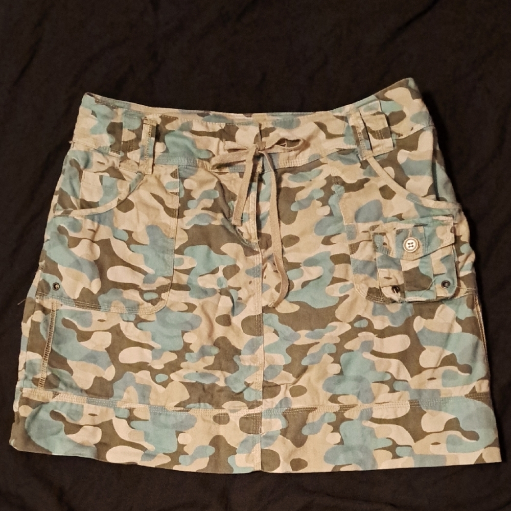 Camouflage Mini Skirt with Pockets